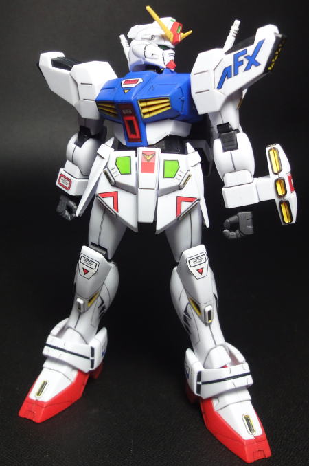 1/100 HGSF05 RX-99 NEO GUNDAM: 立体物