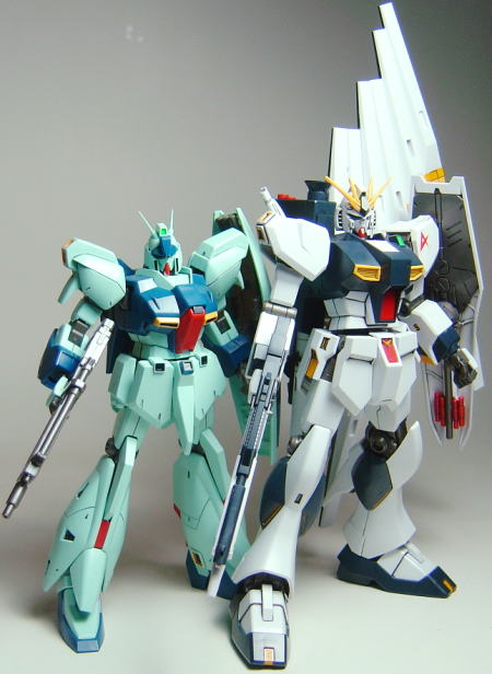 1/144 HGUC RX-93 νGUNDAM: 立体物