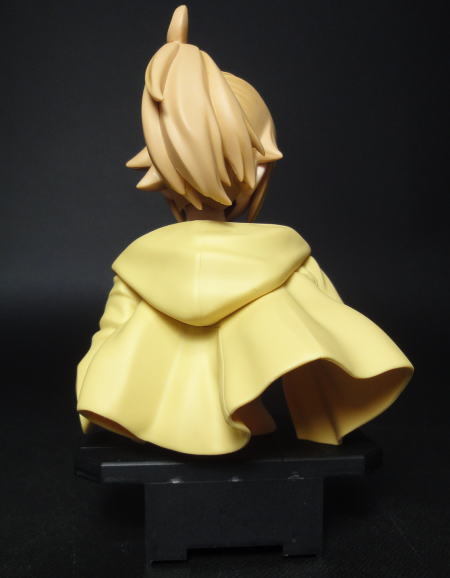FB011FUMINA02.JPG